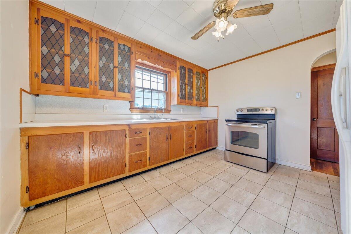 2003 Fallon AVE SE