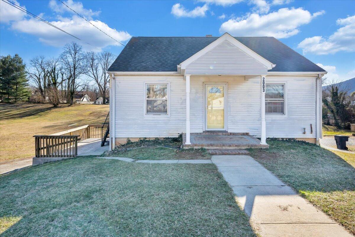 2003 Fallon AVE SE