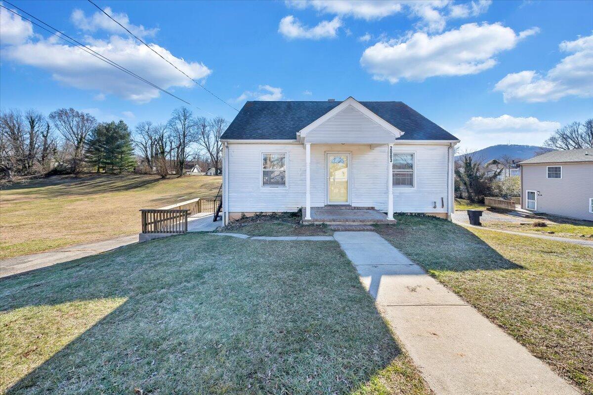 2003 Fallon AVE SE