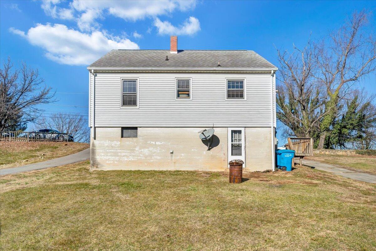 2003 Fallon AVE SE