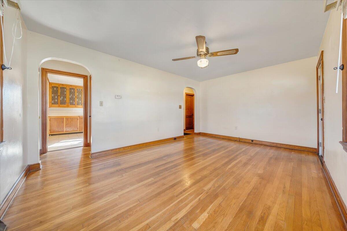 2003 Fallon AVE SE