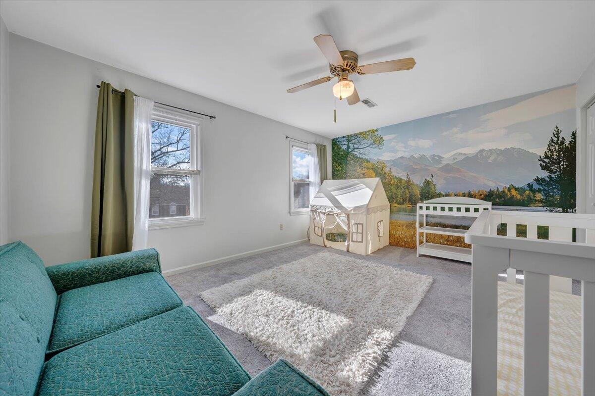 5203 Cherokee Hills DR