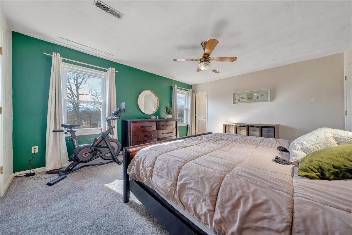 5203 Cherokee Hills DR