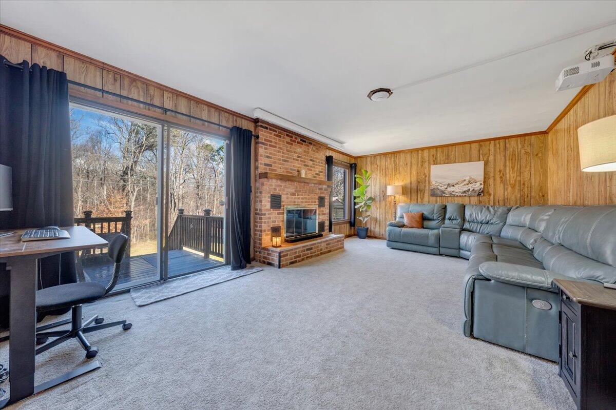 5203 Cherokee Hills DR