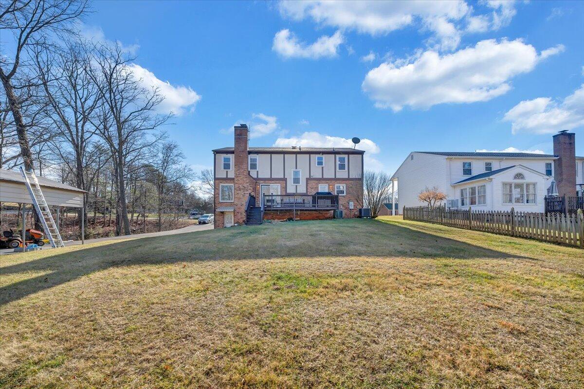 5203 Cherokee Hills DR