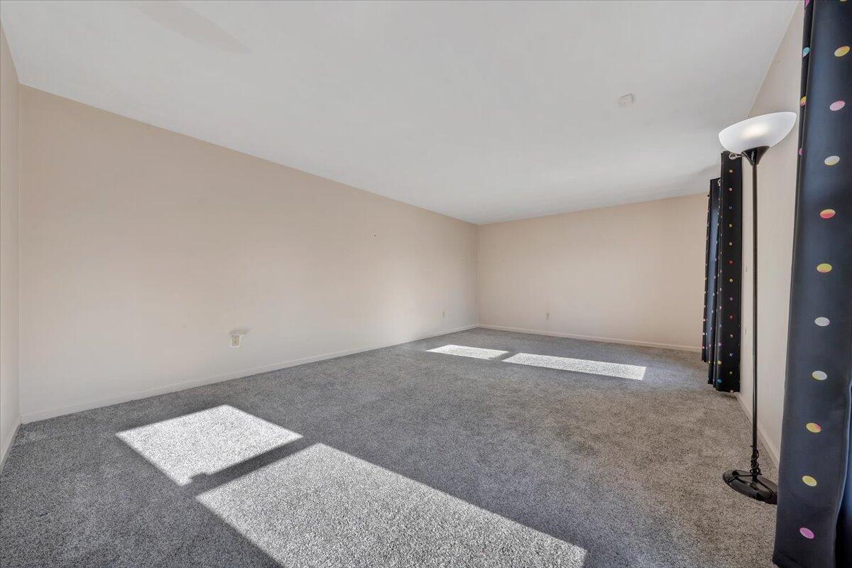 5203 Cherokee Hills DR