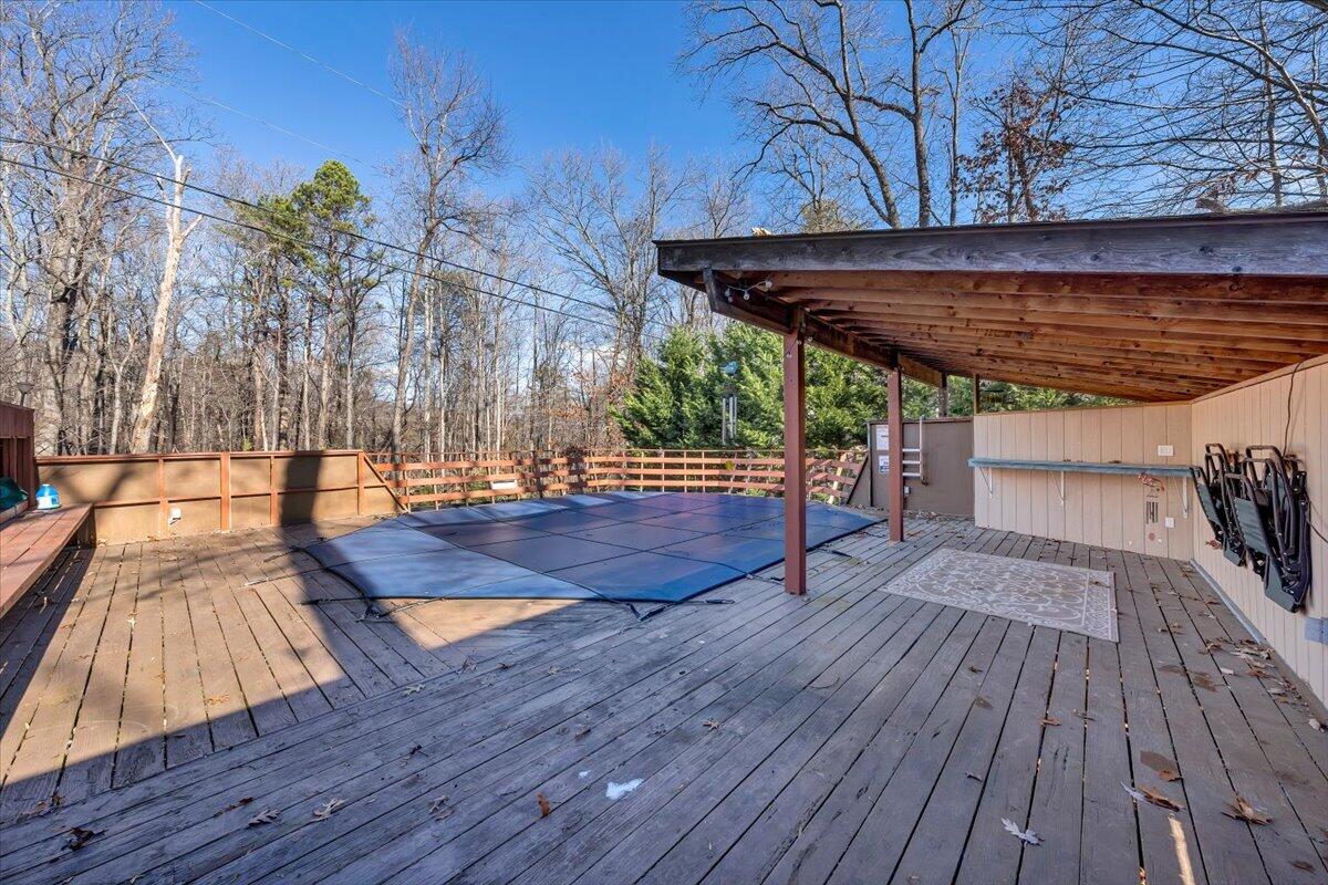 5203 Cherokee Hills DR