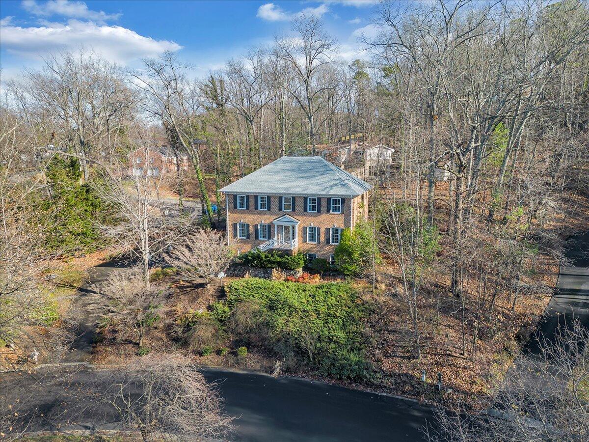 3404 Woodland Hills LN SW