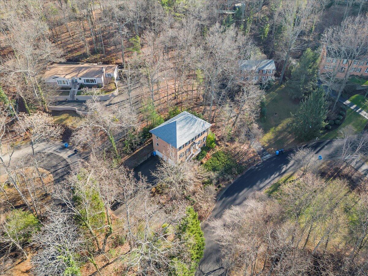 3404 Woodland Hills LN SW