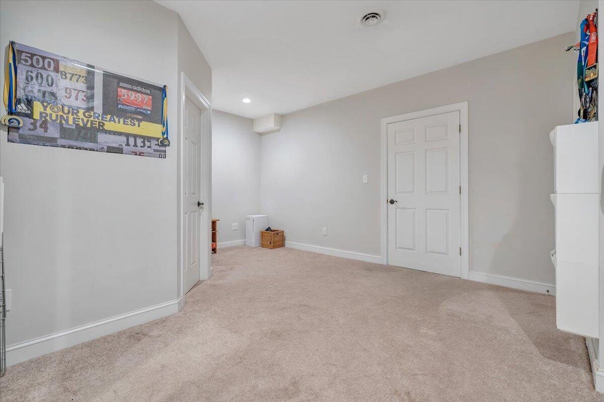3404 Woodland Hills LN SW