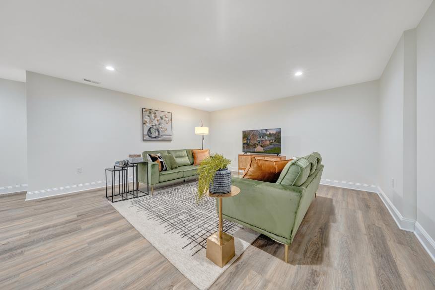1200 Terrace DR