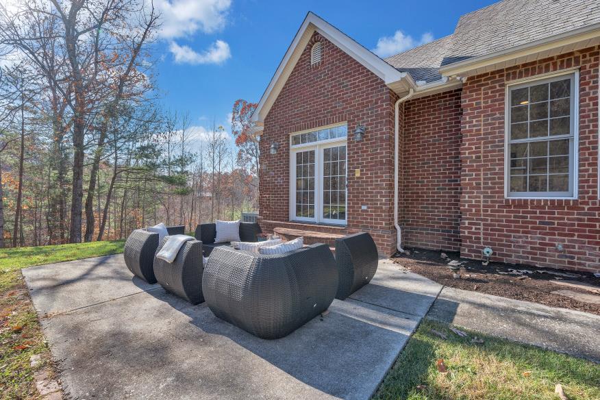 1200 Terrace DR