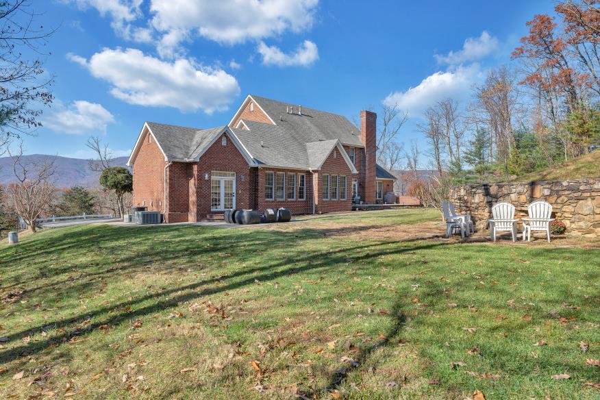 1200 Terrace DR