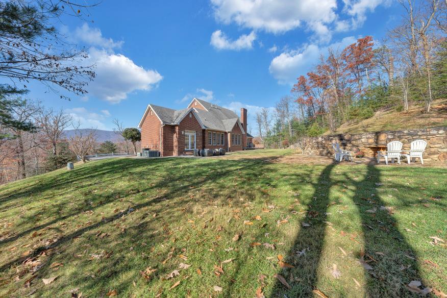 1200 Terrace DR