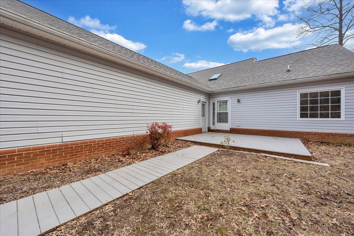 3209 Colonial AVE SW