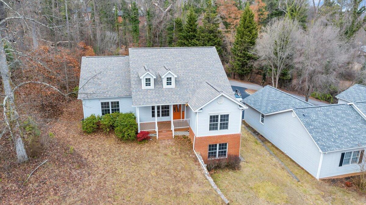 3209 Colonial AVE SW