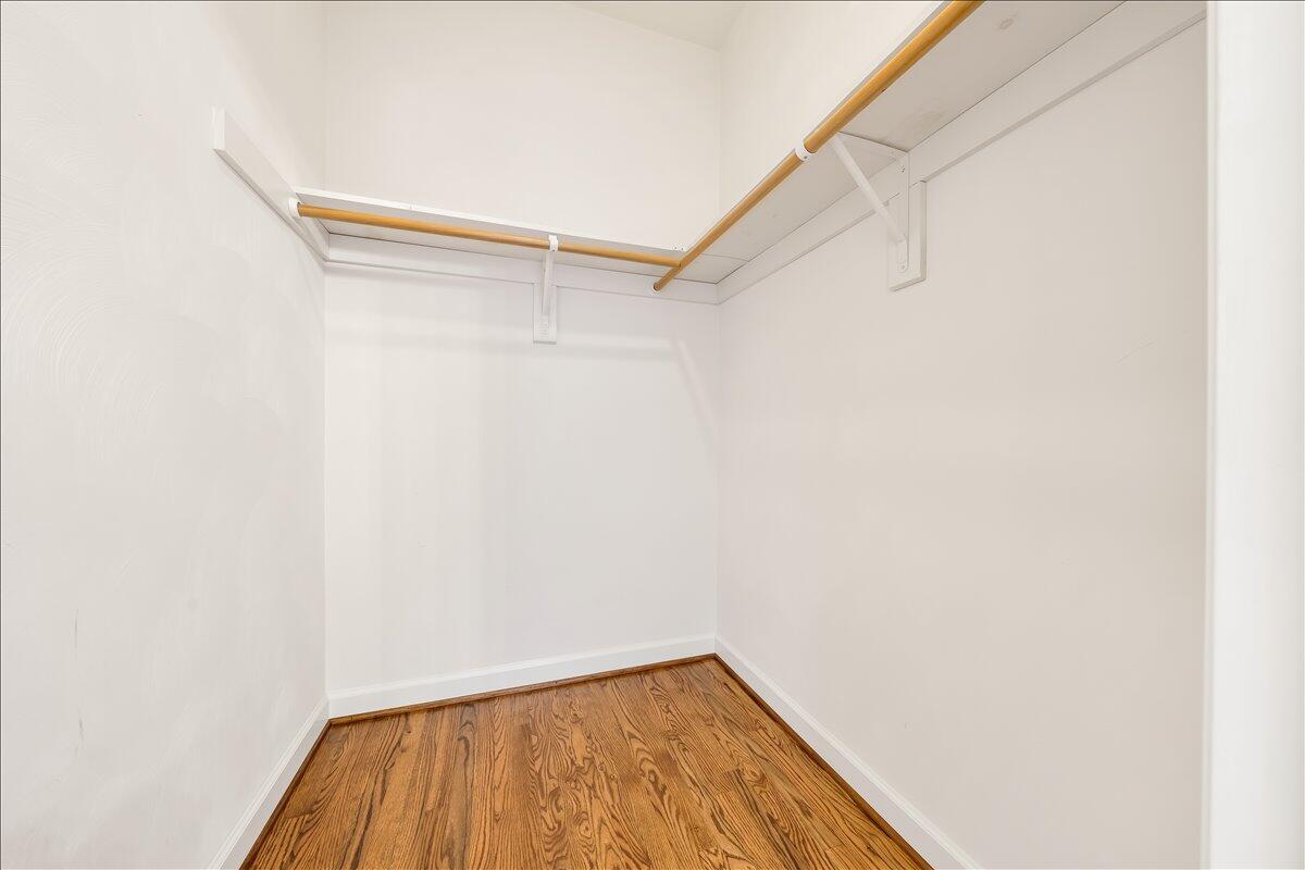 3209 Colonial AVE SW