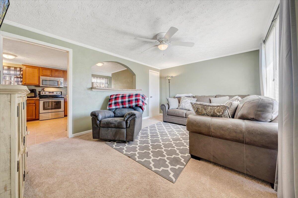 1173 Sawmill RD