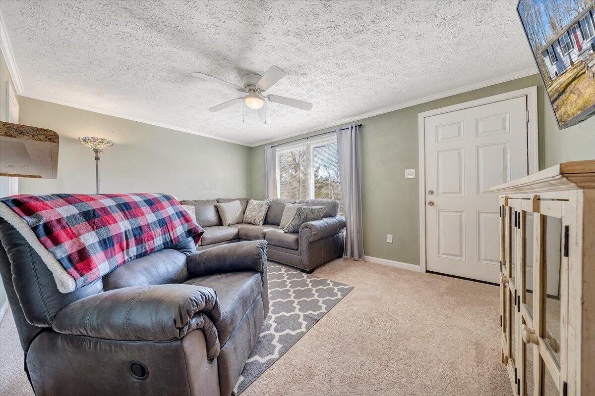 1173 Sawmill RD