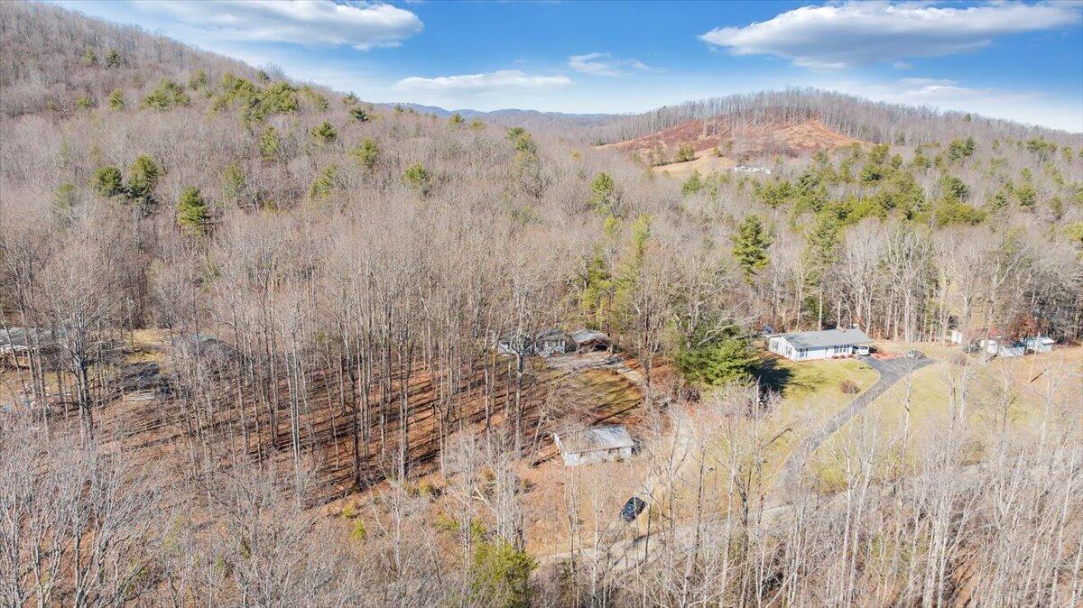 1173 Sawmill RD