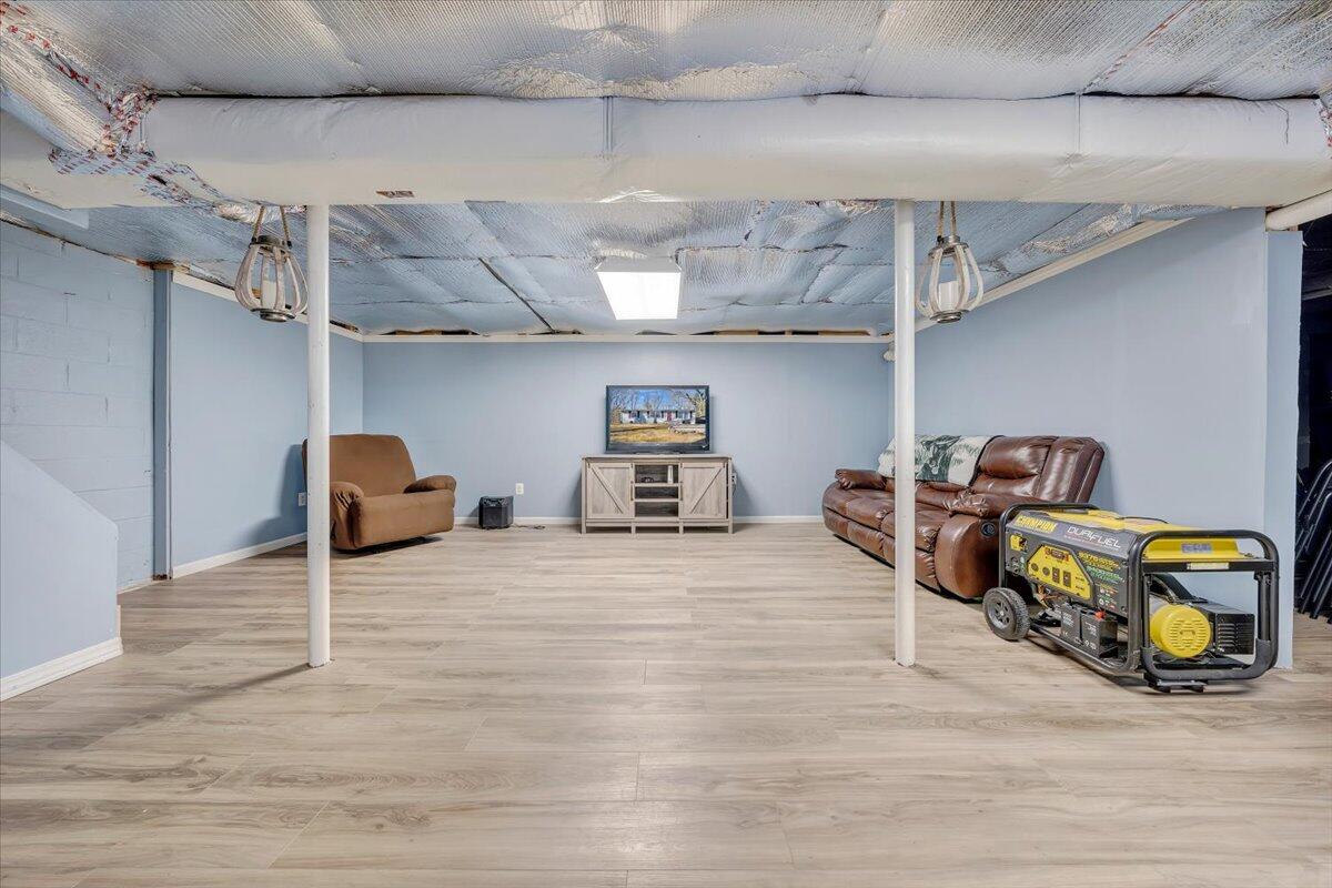 1173 Sawmill RD