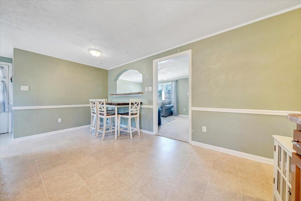 1173 Sawmill RD