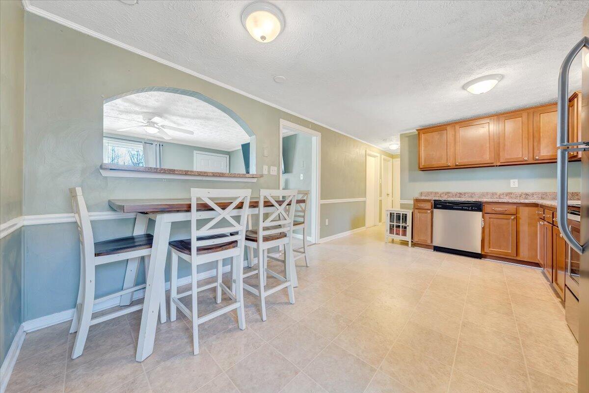 1173 Sawmill RD