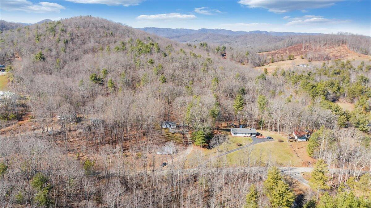 1173 Sawmill RD