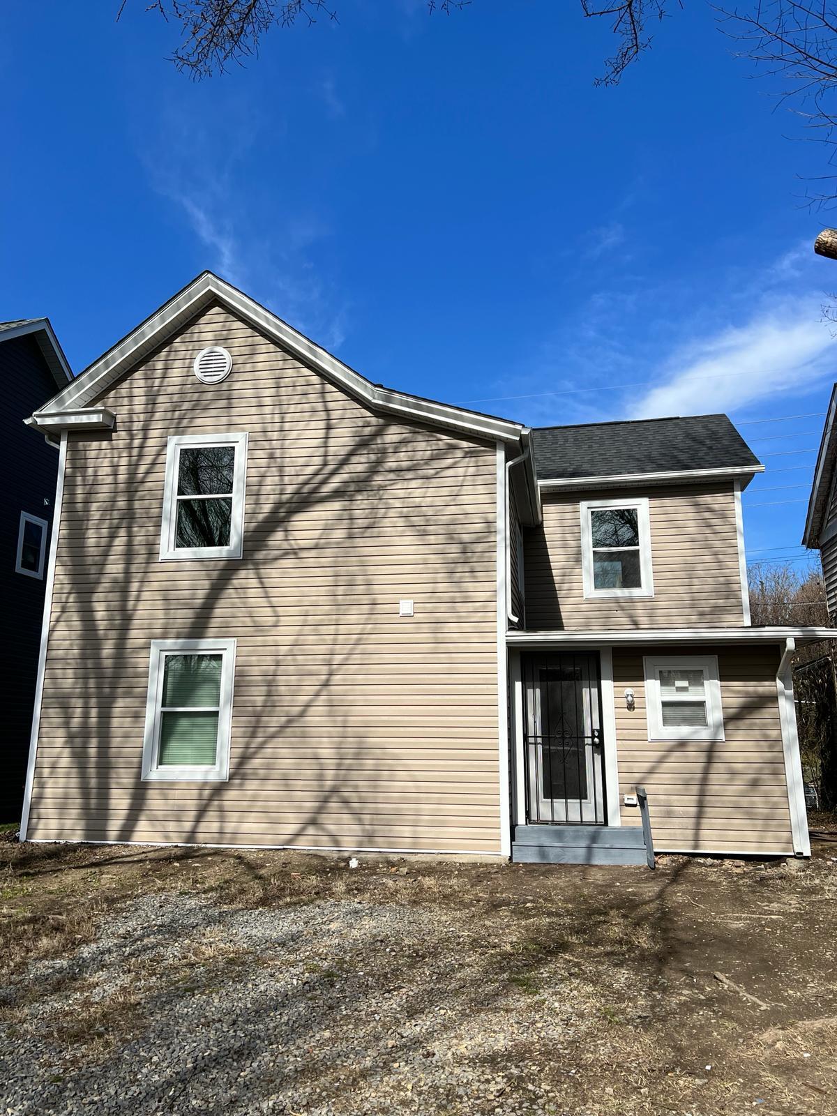 1021 Tazewell AVE SE