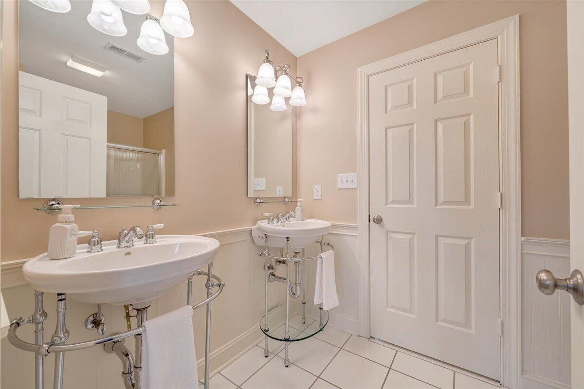 5664 Longridge DR
