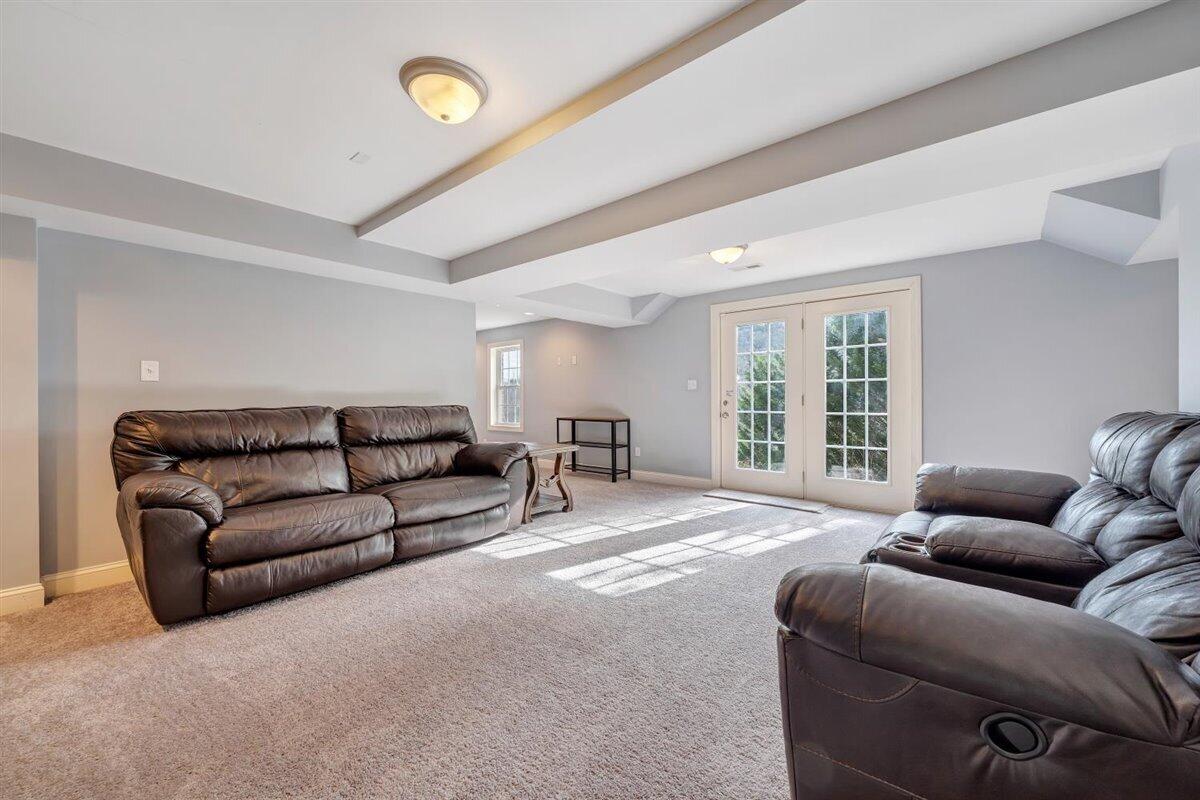 5664 Longridge DR