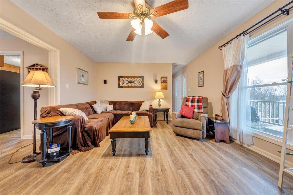 51 Fox Run RD