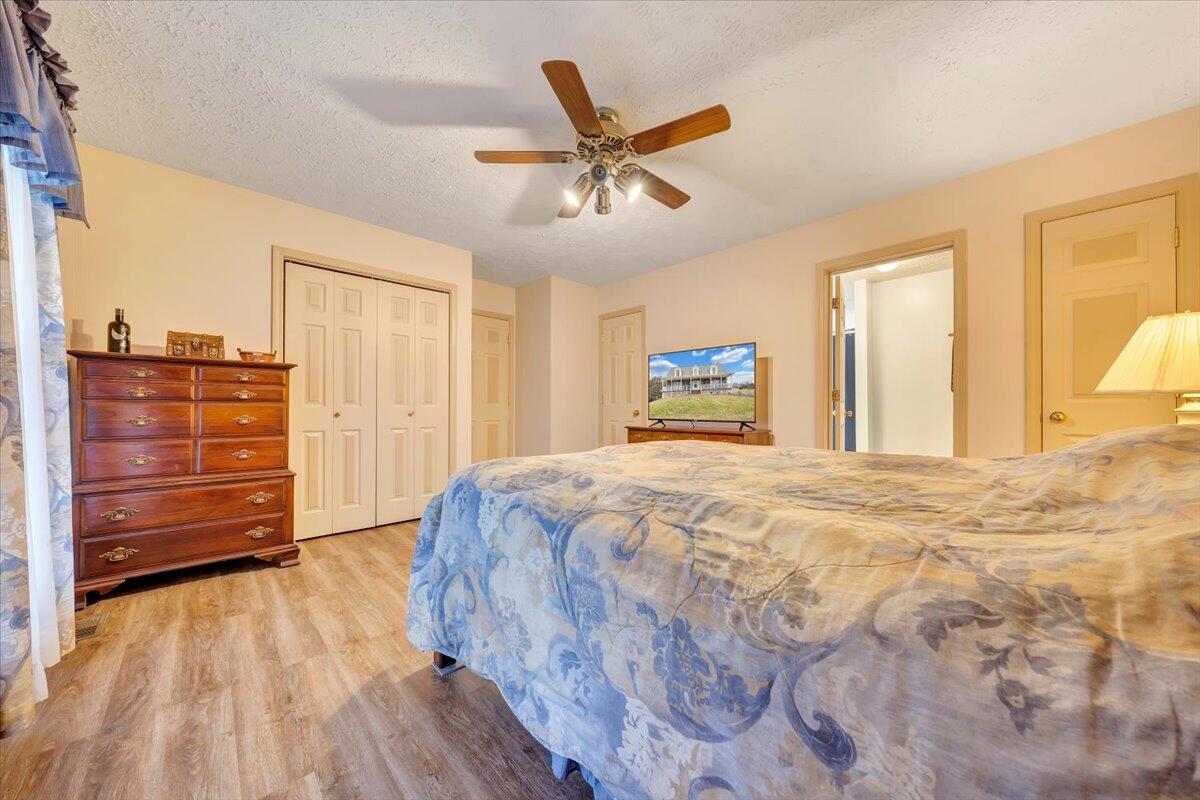 51 Fox Run RD