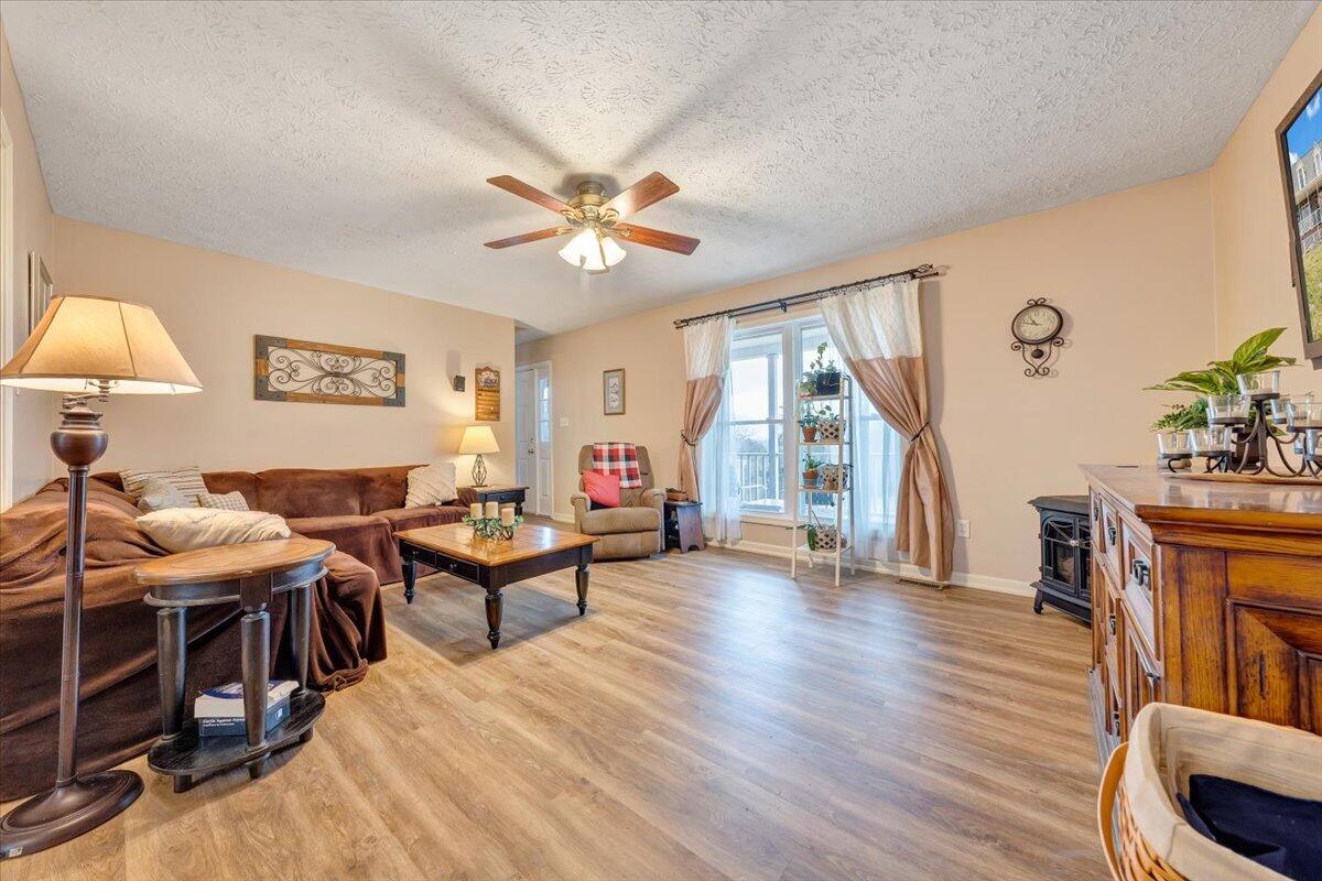 51 Fox Run RD