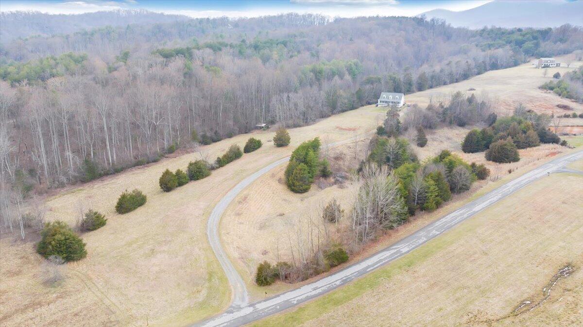 51 Fox Run RD