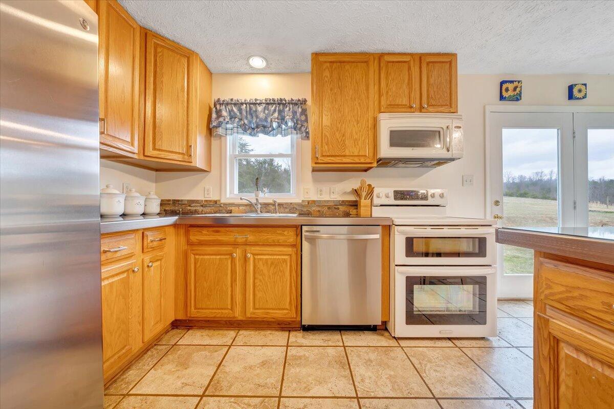 51 Fox Run RD