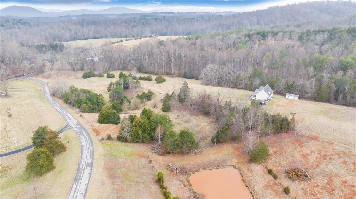 51 Fox Run RD