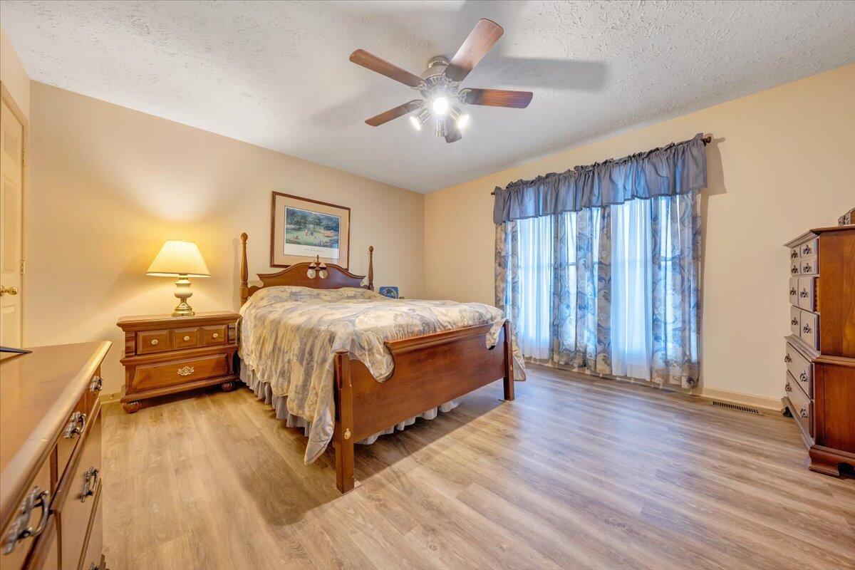 51 Fox Run RD
