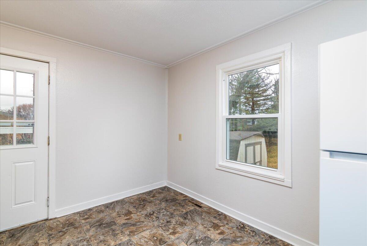 614 & 600 North Mill RD