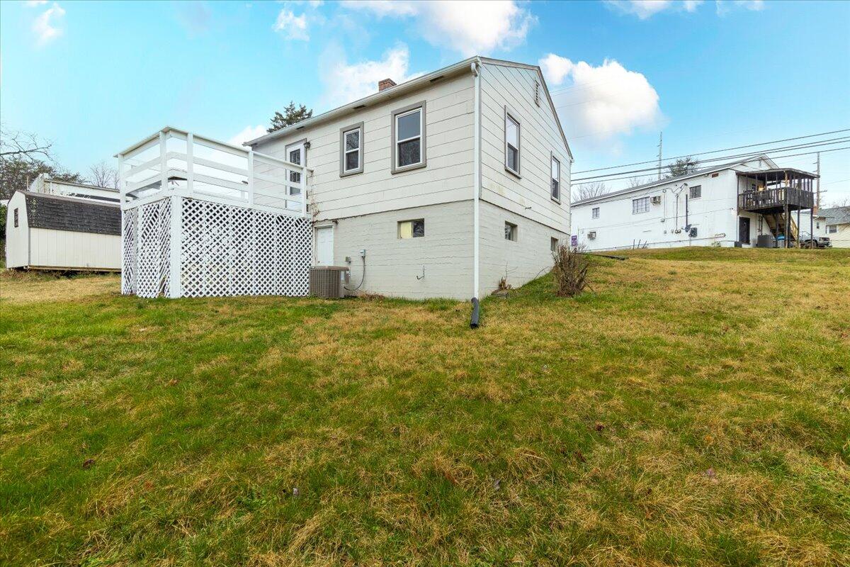 614 & 600 North Mill RD