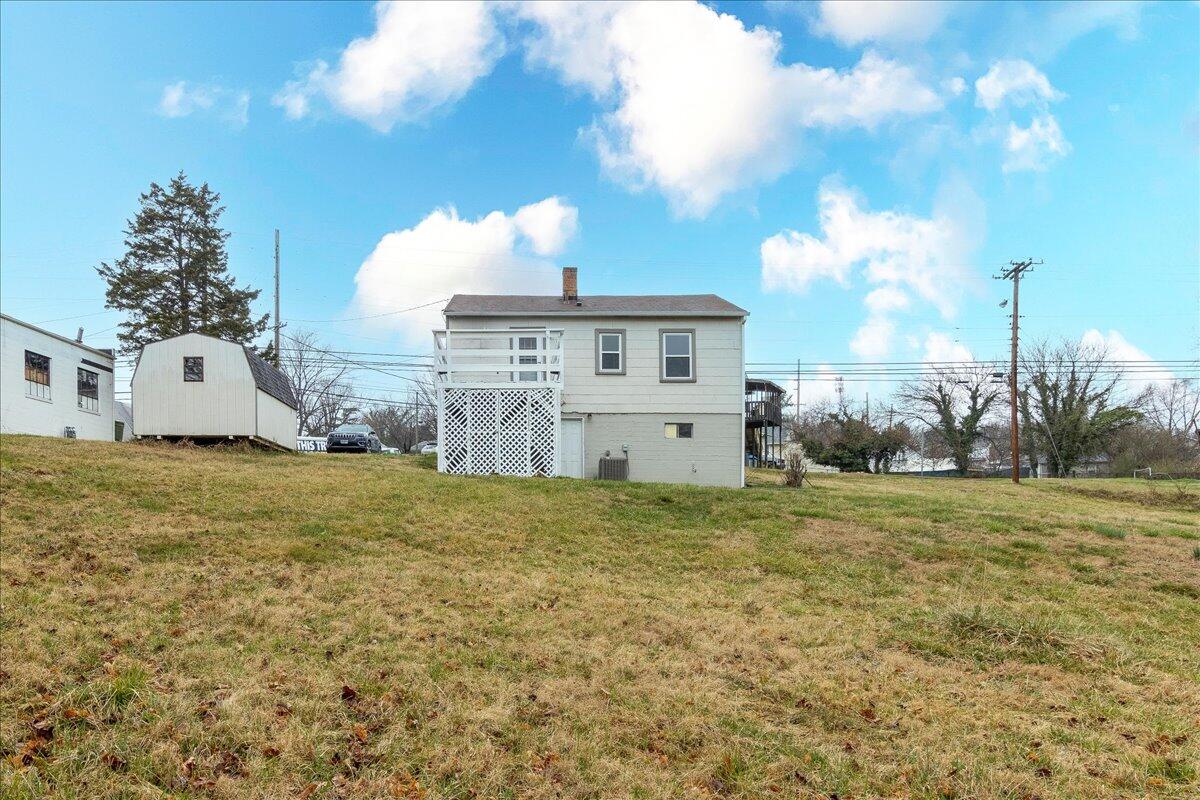 614 & 600 North Mill RD