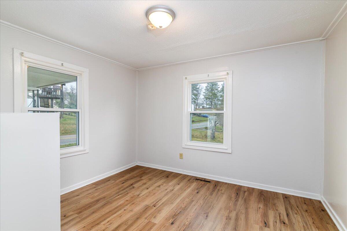 614 & 600 North Mill RD