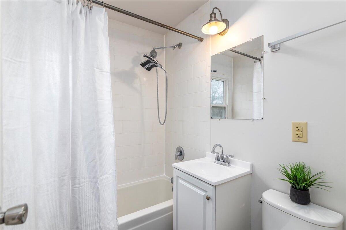 614 & 600 North Mill RD