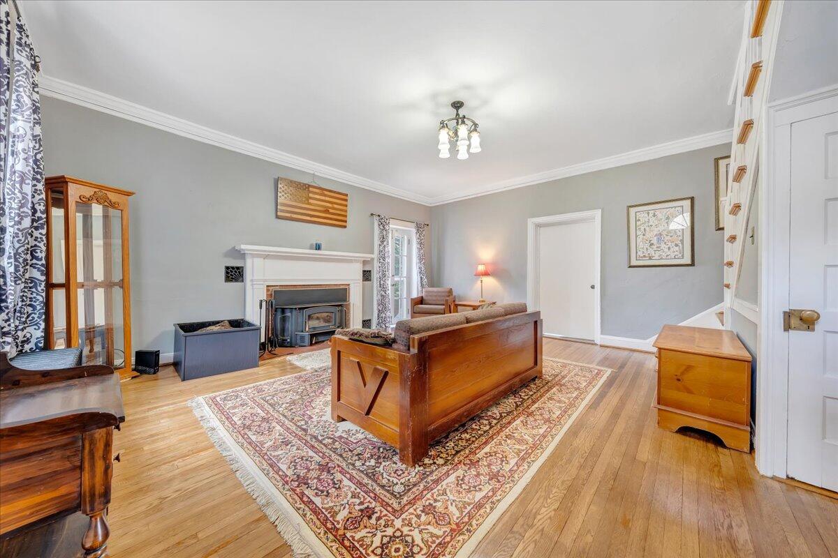 4800 West Main ST