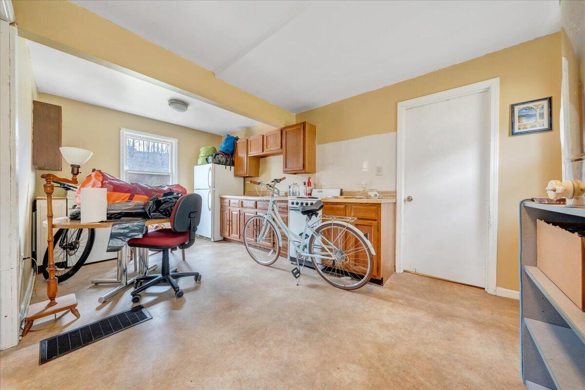 4800 West Main ST