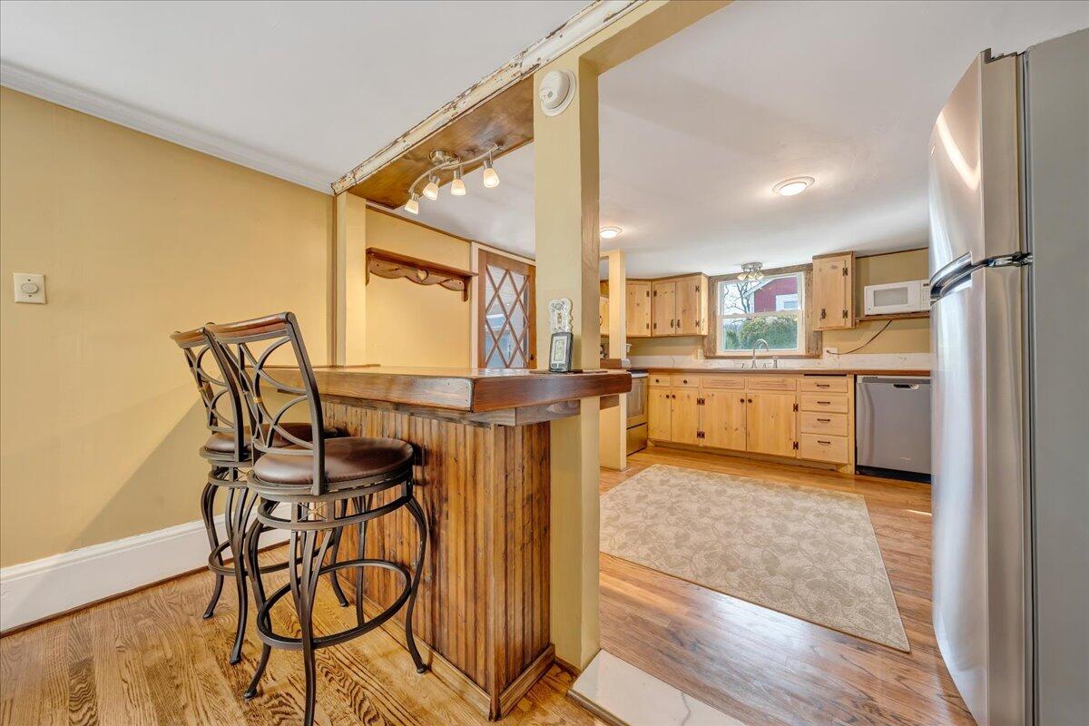 4800 West Main ST