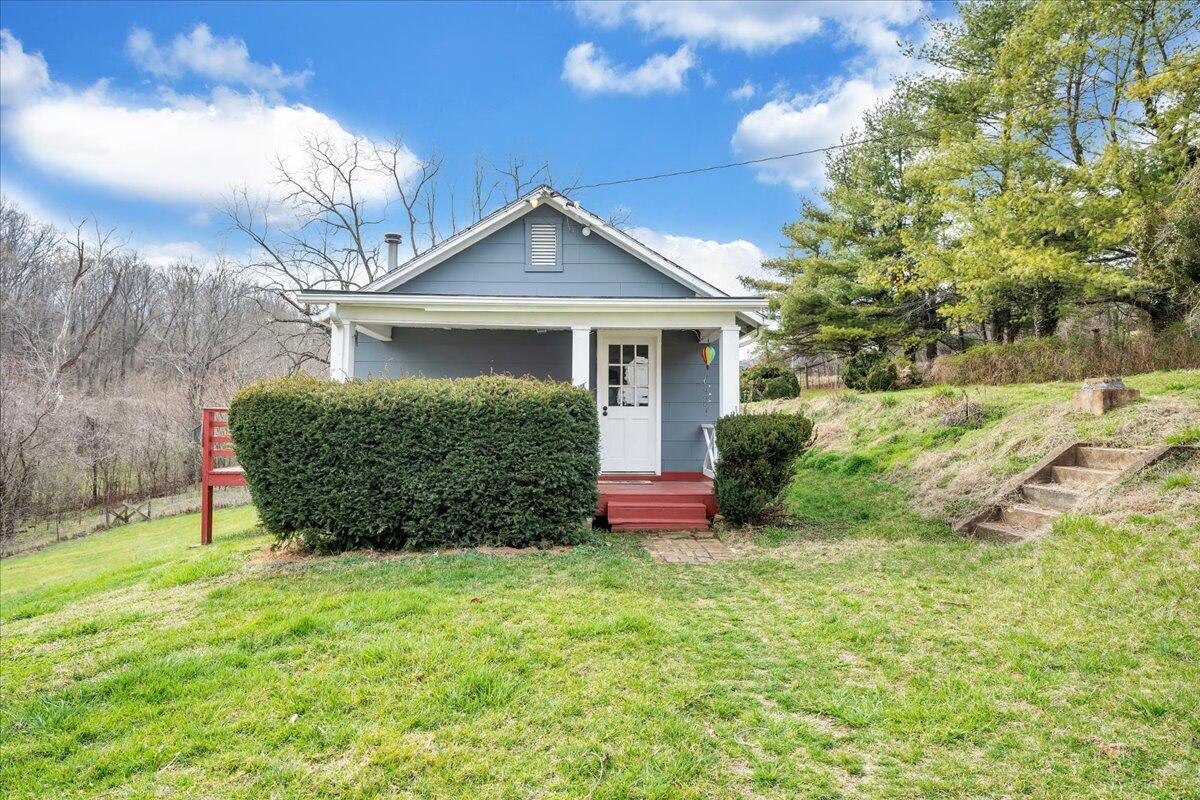 4800 West Main ST