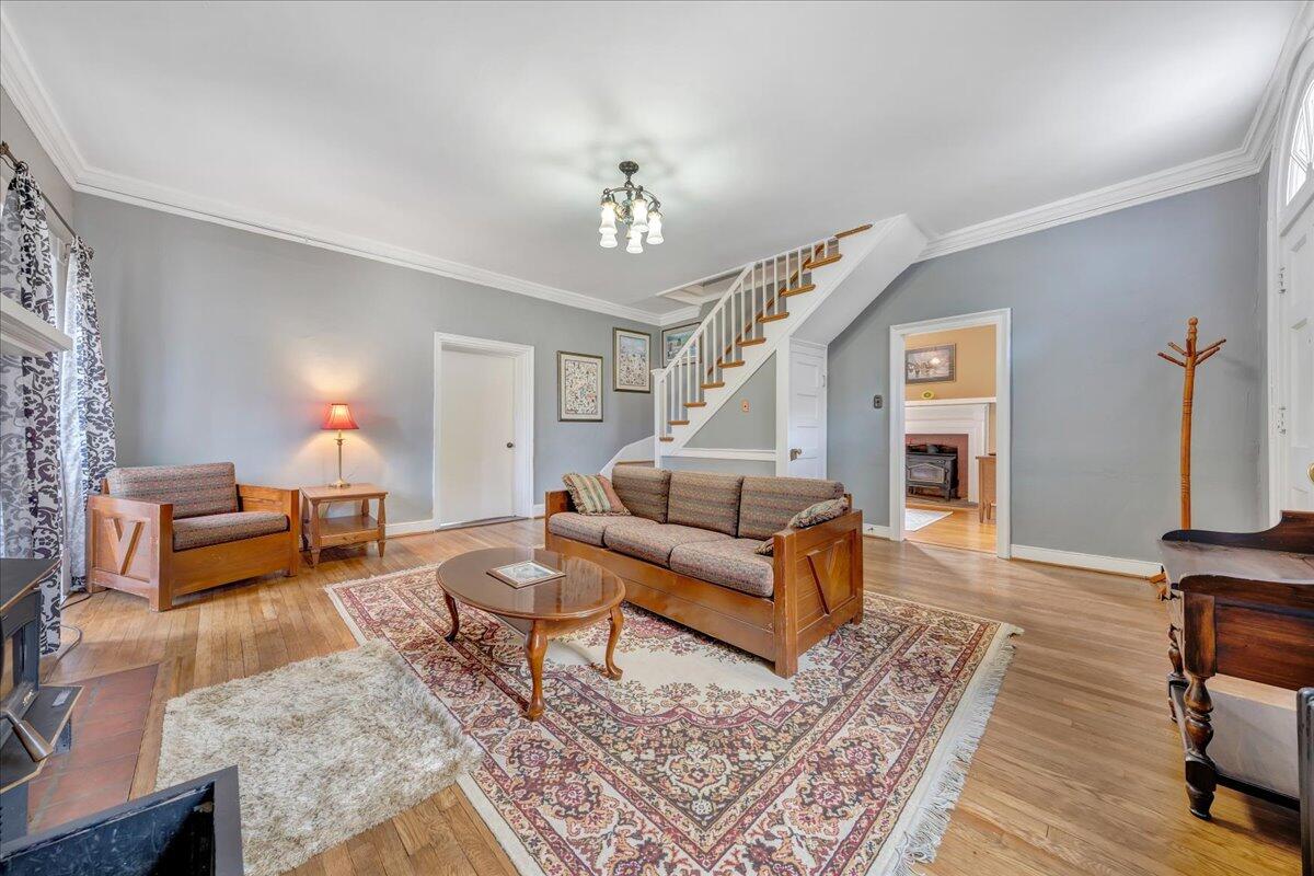 4800 West Main ST