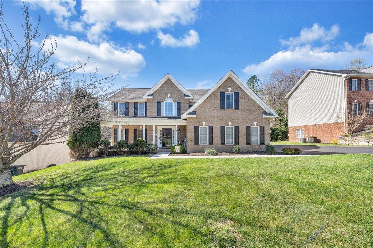 2918 Phillips Brook LN
