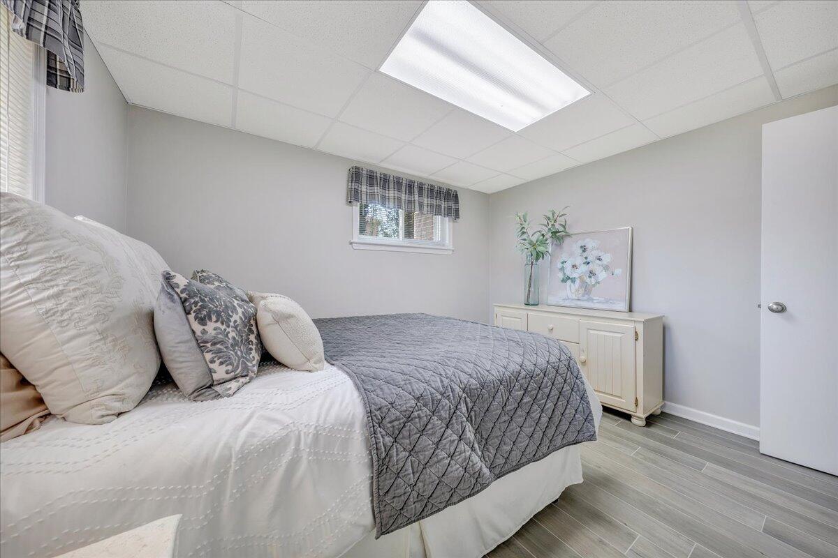 3923 St James CIR SW